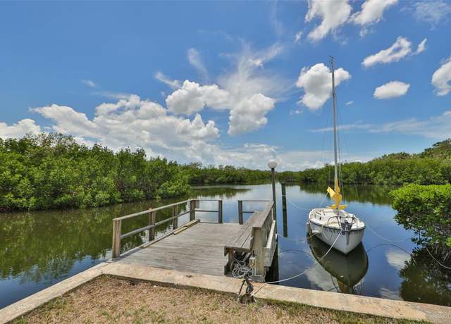 Property at 2900 45th St S #26, Gulfport, FL 33711, 1 bed, 1 bath