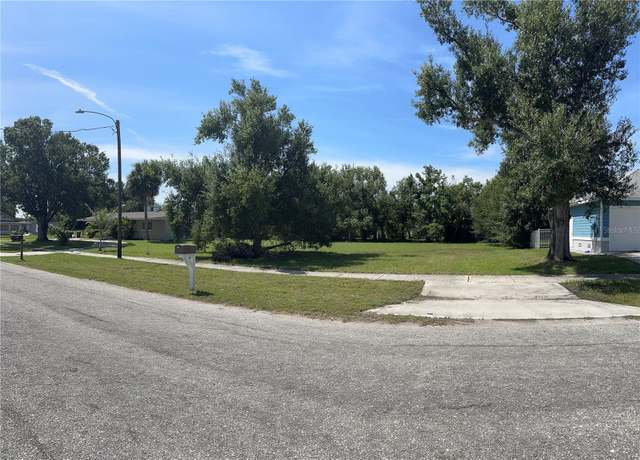 Property at 413 E Henry St, Punta Gorda, FL 33950