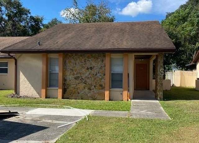 Property at 5009 Cimarron Dr, Lakeland, FL 33813, 3 beds, 2 baths