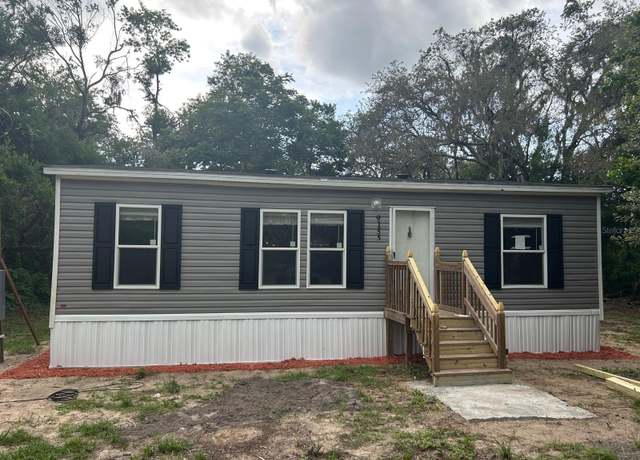 Property at 106 Algonquin St, Satsuma, FL 32189, 3 beds, 2 baths