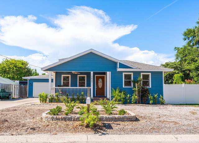 Property at 1609 E Kaley Ave, Orlando, FL 32806, 4 beds, 3 baths