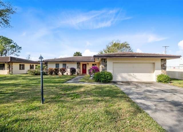 Property at 25 Aviation Dr, Winter Haven, FL 33881, 5 beds, 4 baths