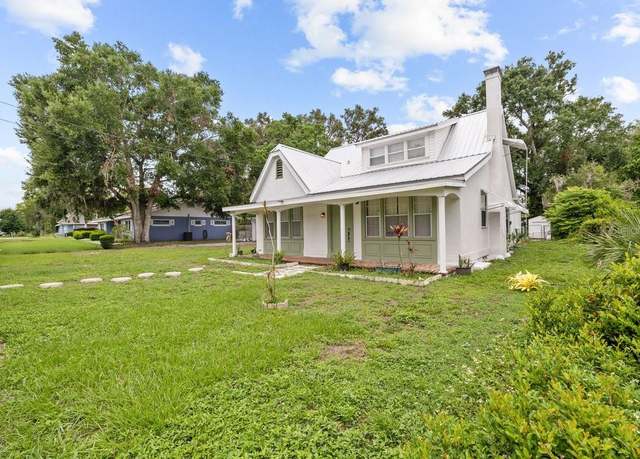Property at 415 Avenue K NE, Winter Haven, FL 33881, 4 beds, 2 baths
