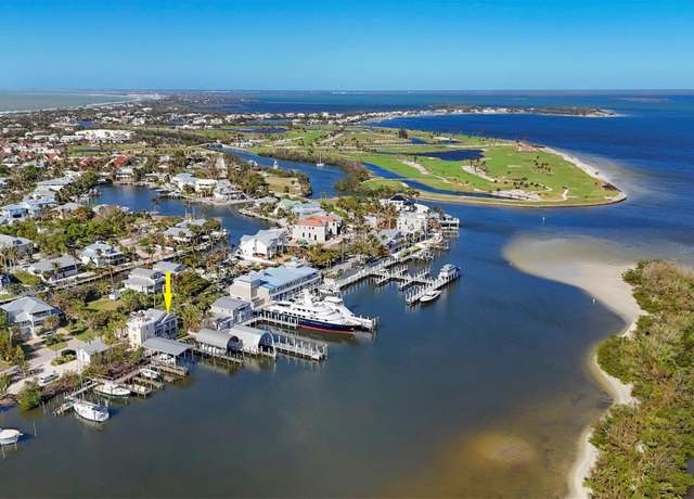 Property at 208 Harbor Dr, Boca Grande, FL 33921, 4 beds, 4.5 baths