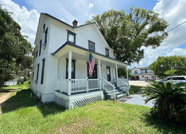 Property at 205 S Grove St, Eustis, FL 32726, 8 beds, 7 baths