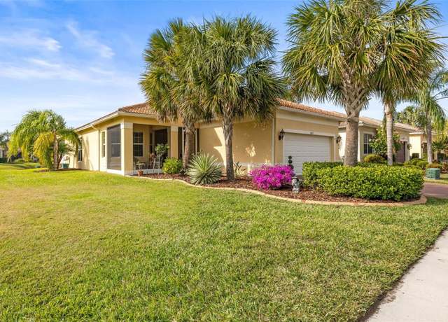 Property at 4817 Sandy Glen Way, Wimauma, FL 33598, 3 beds, 2 baths