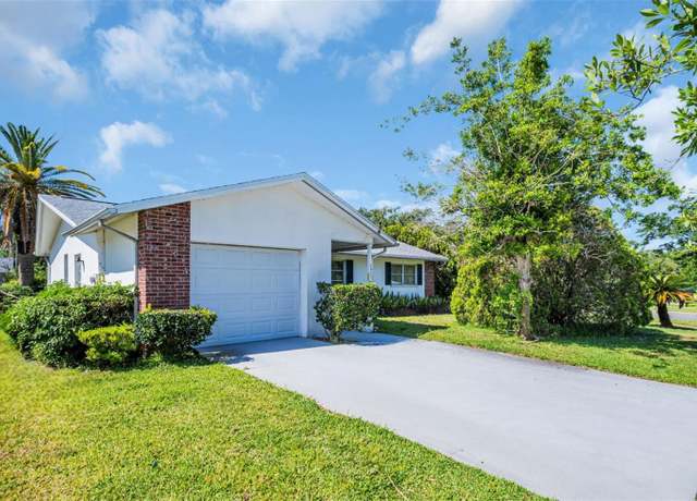 Property at 2950 Curling Ct, Palm Harbor, FL 34684, 2 beds, 1.5 baths