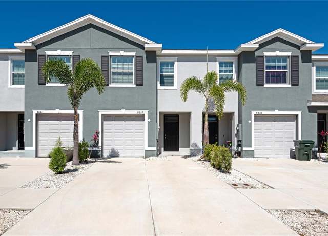 Property at 8657 Milestone Dr, Sarasota, FL 34238, 3 beds, 2.5 baths