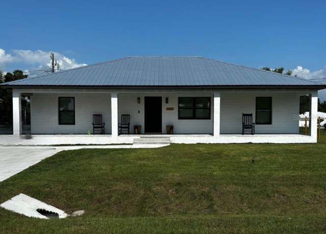 Property at 8306 SW Easy St, Arcadia, FL 34269, 3 beds, 2 baths