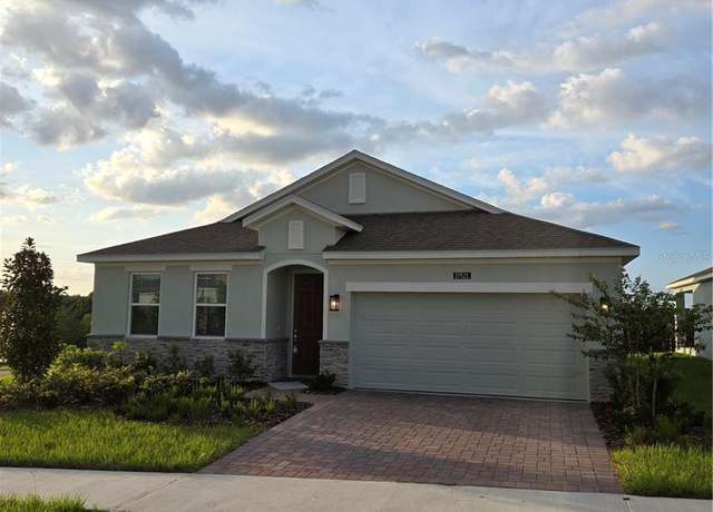 Property at 27521 Stellar Sea Way, Howey In The Hills, FL 34737, 4 beds, 2 baths