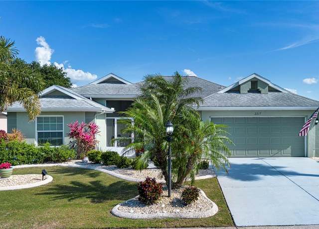 Property at 2217 W Del Webb Blvd, Sun City Center, FL 33573, 2 beds, 2 baths