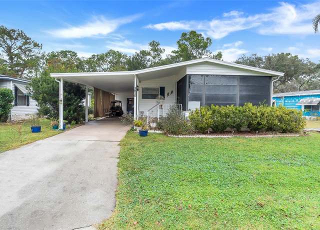 Property at 1915 Stacey Dr, Mount Dora, FL 32757, 2 beds, 2 baths