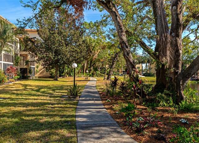 Property at 425 30th Ave W Unit C107, Bradenton, FL 34205, 2 beds, 2 baths