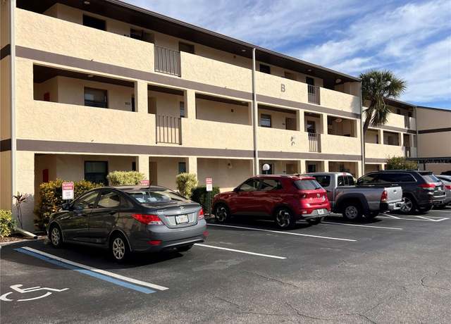 Property at 2395 Harbor Blvd Unit 117B, Port Charlotte, FL 33952, 2 beds, 2 baths