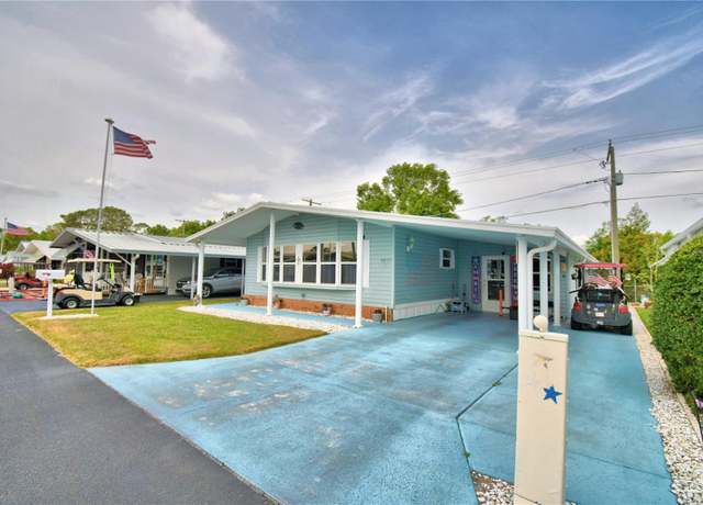 Property at 4077 Rolling Oaks Dr, Winter Haven, FL 33880, 2 beds, 2 baths