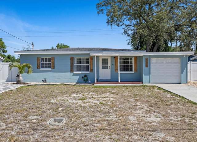 Property at 4232 N Sandalwood Cir, Tampa, FL 33617, 4 beds, 2 baths