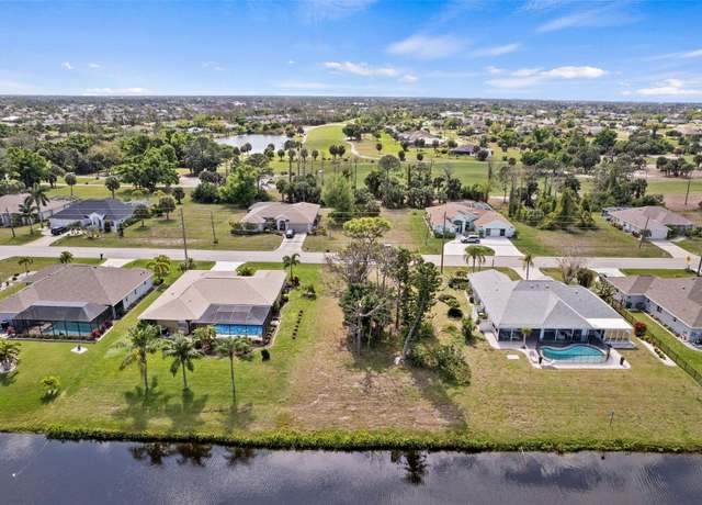 Property at 475 Rotonda Cir, Rotonda West, FL 33947