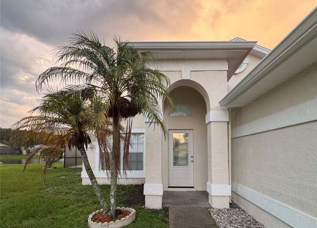 Property at 3100 Tall Grass Pl, Kissimmee, FL 34743, 4 beds, 2 baths