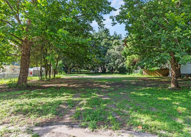 Property at 214 Ann St, Lady Lake, FL 32159