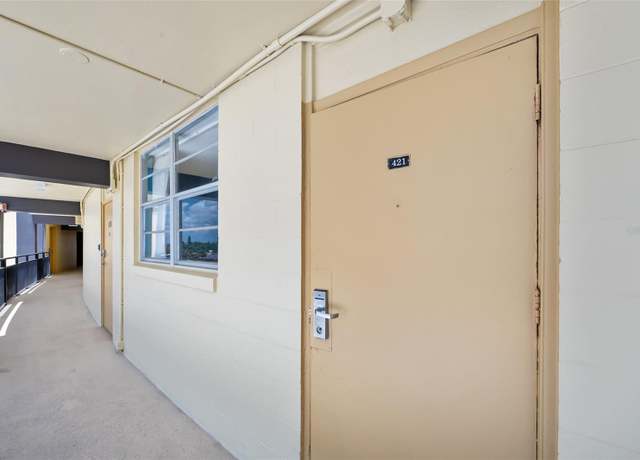Property at Undisclosed address, Daytona Beach Shores, FL 32118, 1 bed, 1 bath
