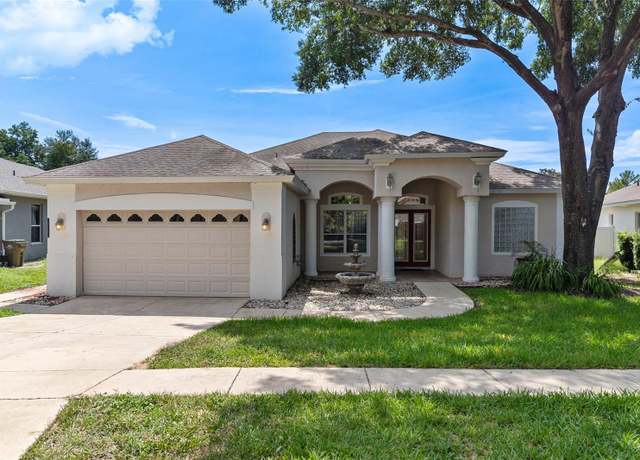 Property at 33222 Irongate Dr, Leesburg, FL 34788, 3 beds, 3 baths