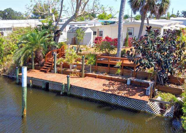 Property at 1240 Seagull Dr, Englewood, FL 34224, 2 beds, 2 baths
