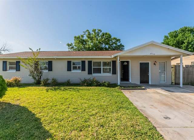Property at 5379 Botany Ct, Orlando, FL 32811, 5 beds, 2 baths