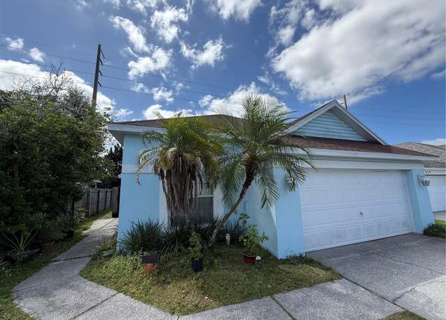 Property at 307 Hollingshead Loop, Davenport, FL 33896, 3 beds, 2 baths