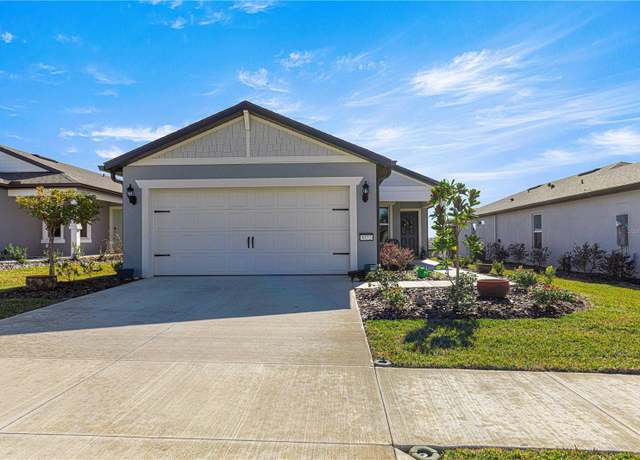 Property at 8332 SW 54th Loop, Ocala, FL 34481, 2 beds, 2 baths