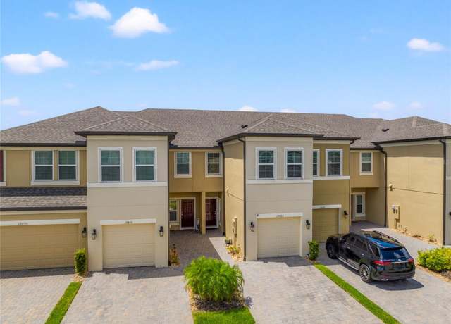 Property at 29882 Southwell Ln, Wesley Chapel, FL 33543, 2 beds, 2.5 baths