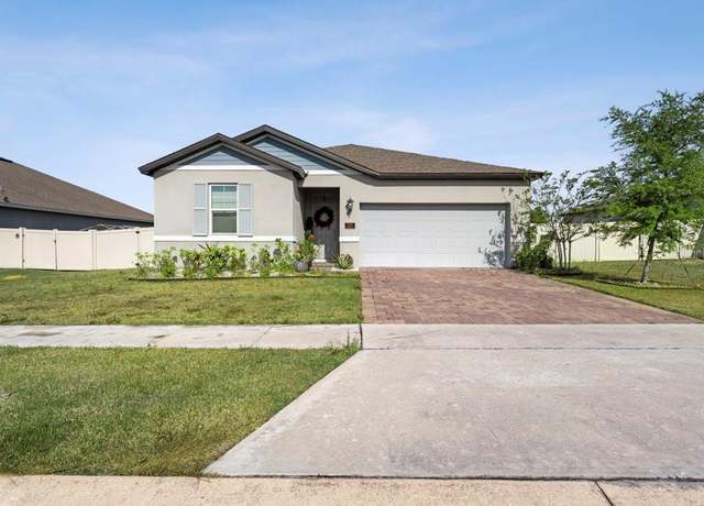 Property at 245 Messina Pl, Howey In The Hills, FL 34737, 4 beds, 2 baths