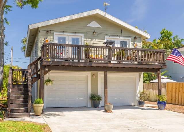 Property at 224 Ontario Ave, Crystal Beach, FL 34681, 3 beds, 2.5 baths