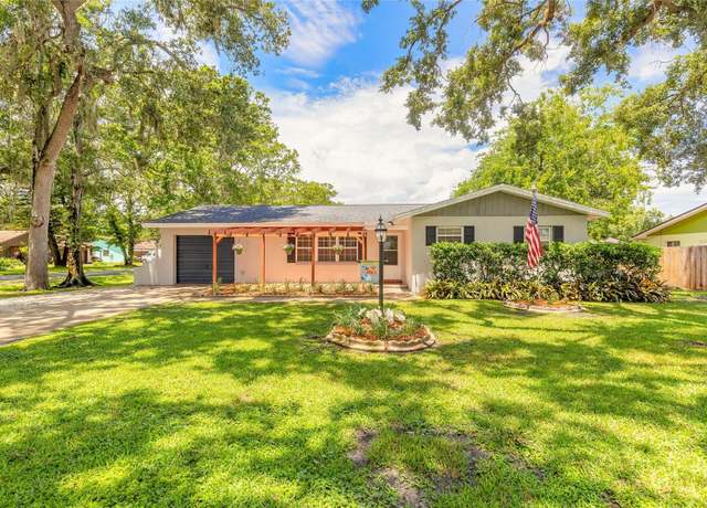 Property at 62 Broadmoor Cir, Ormond Beach, FL 32174, 3 beds, 2 baths