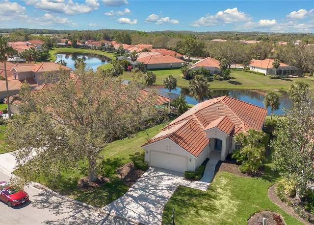 Property at 730 Foggy Morn Ln, Bradenton, FL 34212, 2 beds, 2 baths