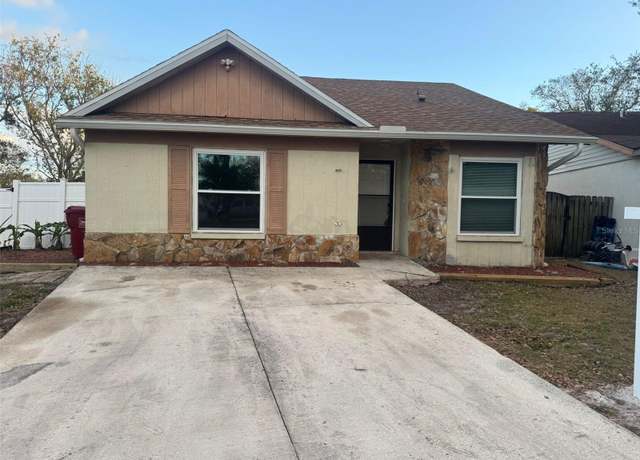 Property at 4652 E Eastwind Dr, Plant City, FL 33566, 3 beds, 2 baths