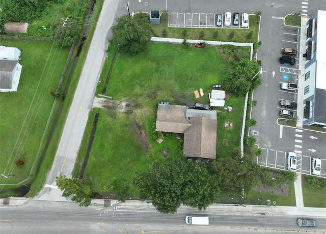 Property at 11348 Pine St, Riverview, FL 33578, 2 beds, 1 bath