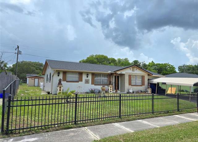 Property at 104 Hughes Ave, Sanford, FL 32771, 3 beds, 3 baths