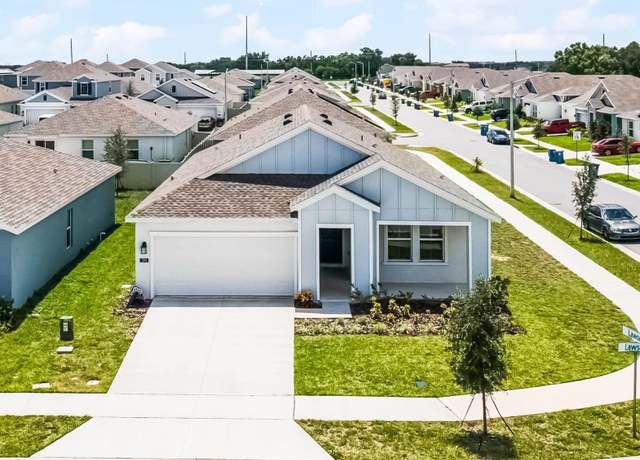 Property at 290 Lawson Ave, Haines City, FL 33844, 4 beds, 3 baths