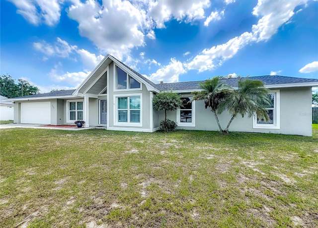 Property at 340 Vail Dr, Winter Haven, FL 33884, 4 beds, 3 baths