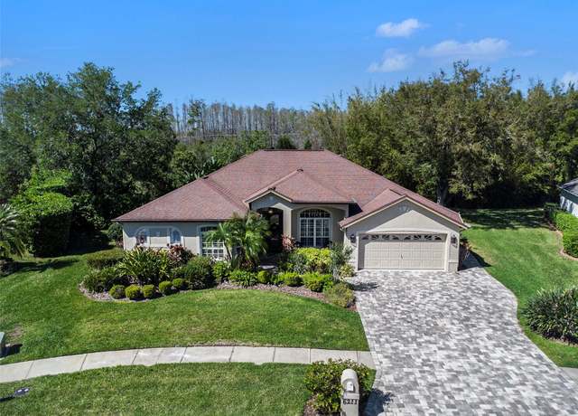 Property at 6211 Nimes Ct, Lutz, FL 33558, 4 beds, 3 baths
