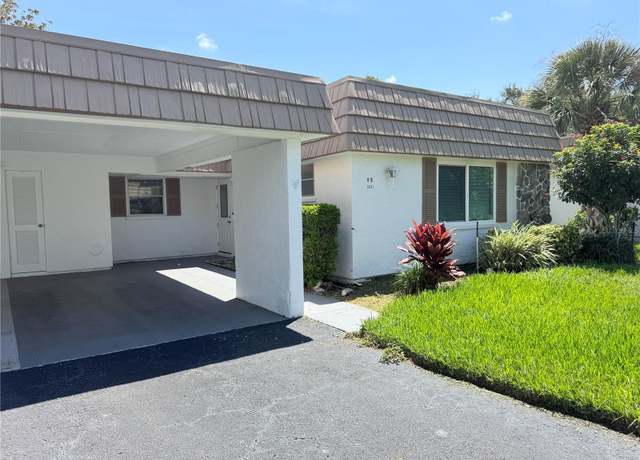 Property at 5531 Riverbluff Cir Unit V9, Sarasota, FL 34231, 2 beds, 2 baths