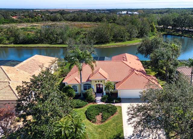 Property at 3716 Eagle Hammock Dr, Sarasota, FL 34240, 3 beds, 3 baths