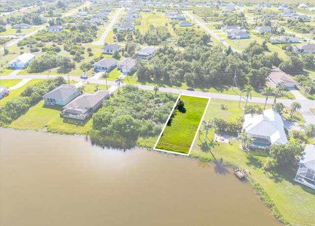 Property at 212 Antilla Dr, Rotonda West, FL 33947