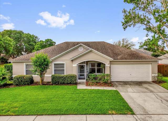 Property at 1701 Smoketree Cir, Apopka, FL 32712, 3 beds, 2 baths