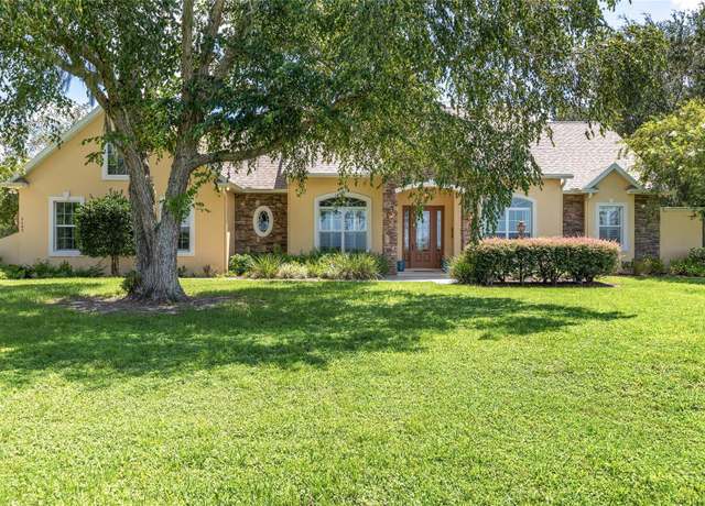 Property at 2480 SE 108th Ln, Ocala, FL 34480, 3 beds, 3 baths