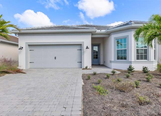 Property at 7610 Addison Ave, Bradenton, FL 34210, 2 beds, 2.5 baths