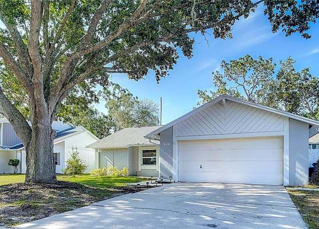 Property at 2707 Lakeville Dr, Tampa, FL 33618, 3 beds, 2 baths