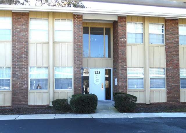 Property at 723 Perkins St #104, Leesburg, FL 34748, 2 beds, 2 baths