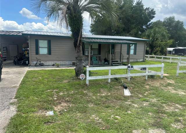 Property at 9624 SE 161st St, Summerfield, FL 34491, 2 beds, 2 baths