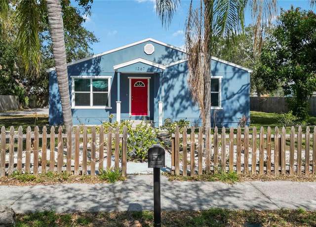 Property at 1367 21st St, Sarasota, FL 34234, 3 beds, 2 baths